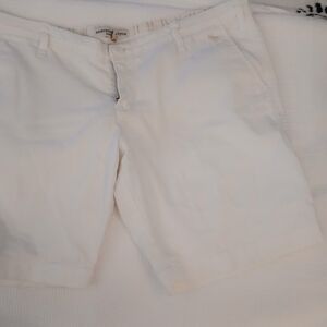 Abercrombie & Fitch White Shorts